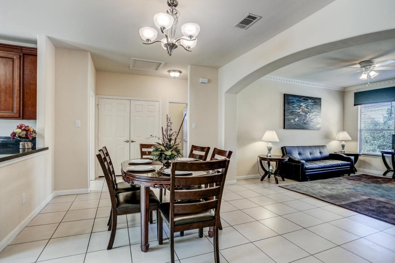 Villa Laverne 3 Bedroom Suite Furnished Condos Houston Exterior photo