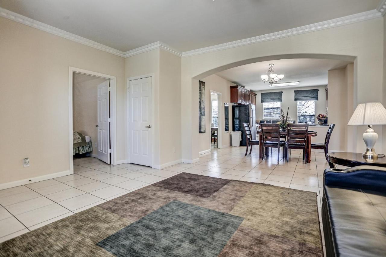 Villa Laverne 3 Bedroom Suite Furnished Condos Houston Exterior photo
